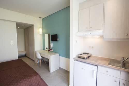 Poseidon Studios & Apartments Palaiochora Luaran gambar