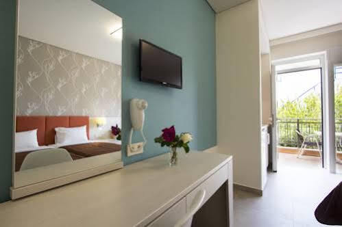 Poseidon Studios & Apartments Palaiochora Luaran gambar